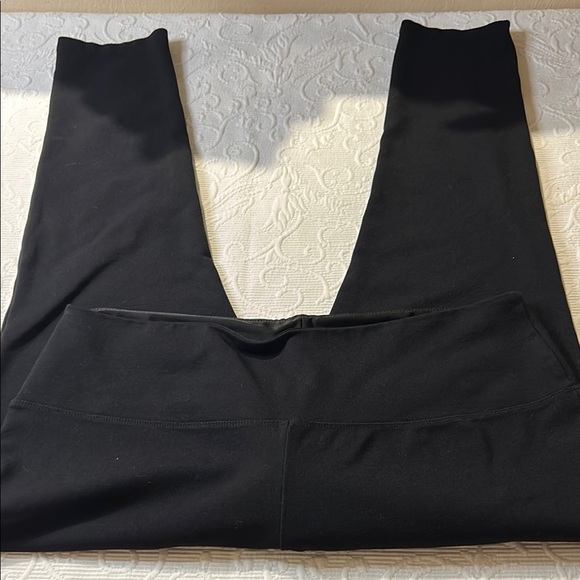 Liz Claiborne Black Leggings. Shaper. XL - Picture 2 of 7